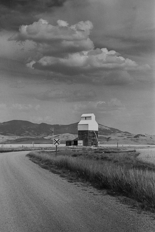 Jeff Ross •
Grain Elevator
Central Montana, 2014
