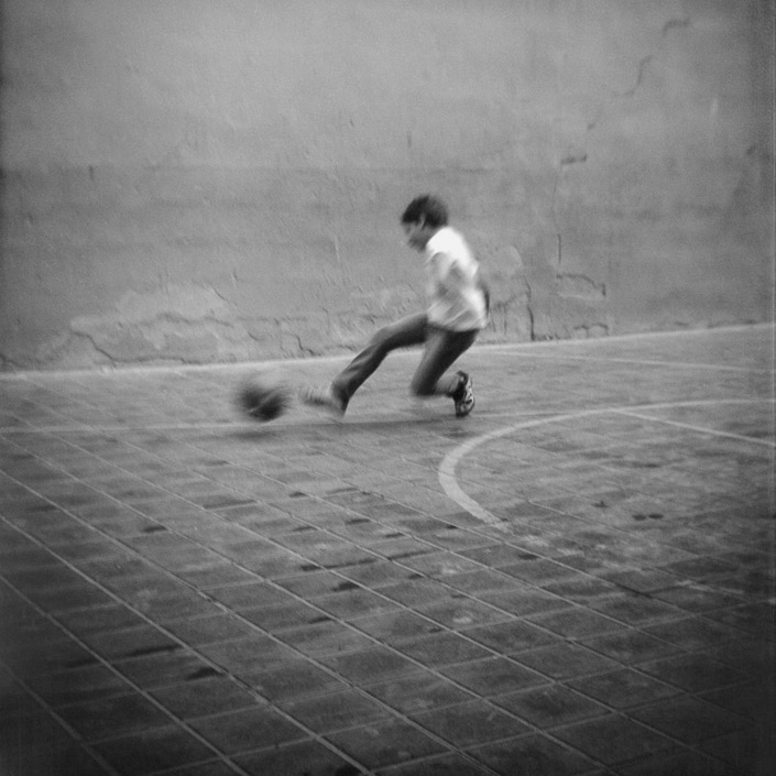 Jose Manuel Madrona  • Valencia, Spain •
“Sans Tittle”  • Spartus Full Vue
