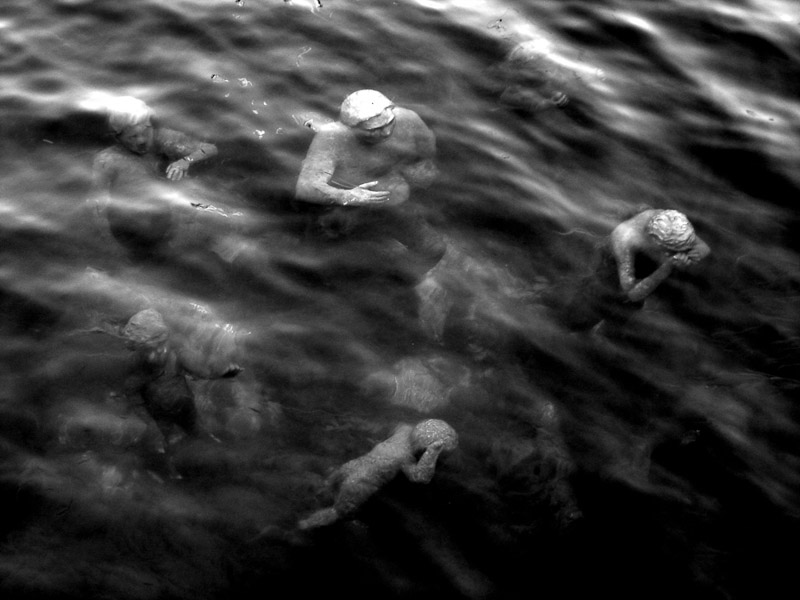 Stephen Goldberg • Floating Figures
