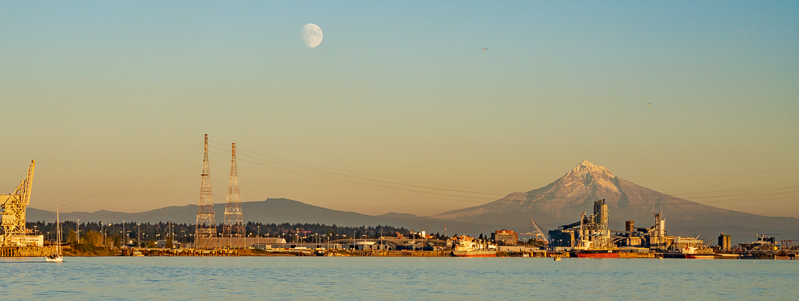 12_Mt_Hood_from_Portland